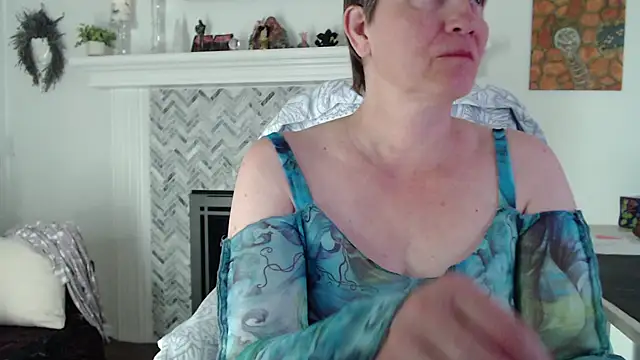 Snapshot of AuroraWillows chatting on 12, 1, 2026 AuroraWillows online show from 12, 1, 2026