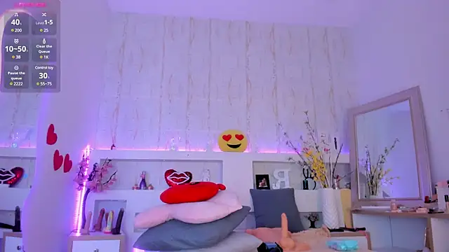 Snapshot of RachelMorgan01 chatting on 5, 2, 2025 RachelMorgan01 online show from 5, 2, 2025