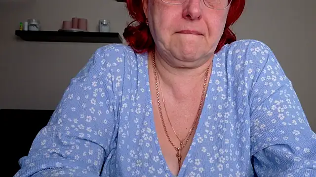 Snapshot of JoannaAndNeighbour chatting on 17, 6, 2026 JoannaAndNeighbour online show from 17, 6, 2026
