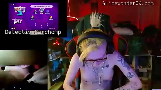 Snapshot of alicewonder09 chatting on 11, 12, 2024 alicewonder09 online show from 11, 12, 2024