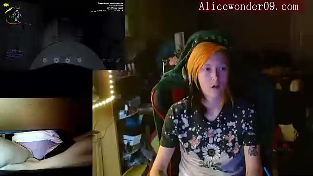 Snapshot of alicewonder09 chatting on 17, 12, 2024 alicewonder09 online show from 17, 12, 2024