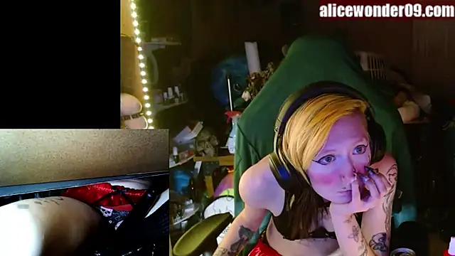 Snapshot of alicewonder09 chatting on 26, 12, 2024 alicewonder09 online show from 26, 12, 2024