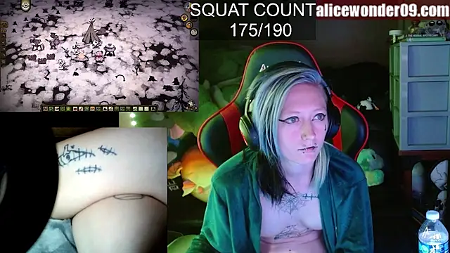 Snapshot of alicewonder09 chatting on 9, 3, 2025 alicewonder09 online show from 9, 3, 2025