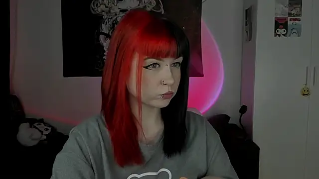 t0riayun0 online show from 17, 3, 2025