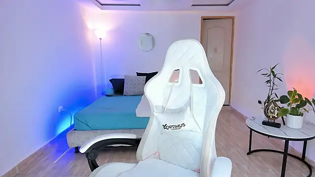 carleee winter online show from 3, 4, 2026