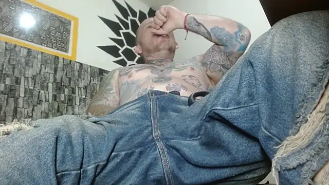 stripnolimits online show from 14, 6, 2026