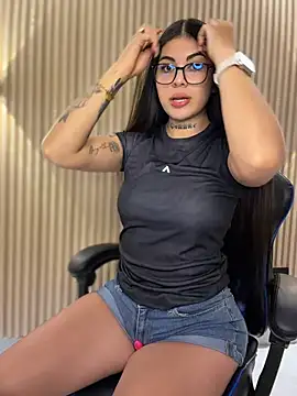 Sarasanders 4 online show from 11, 3, 2026