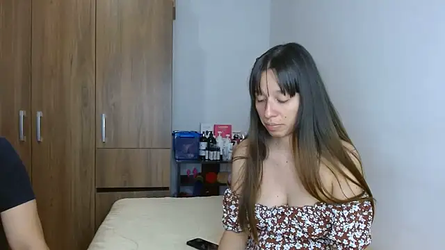 Isaandysex2428 online show from 12, 6, 2026
