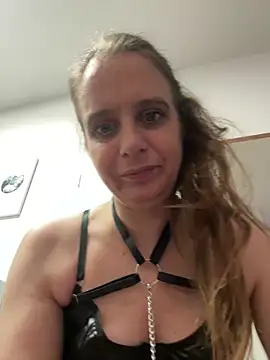 LadyChantale online show from 20, 5, 2026