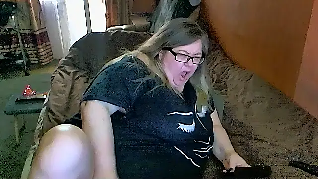 sex2 online show from 5, 3, 2025