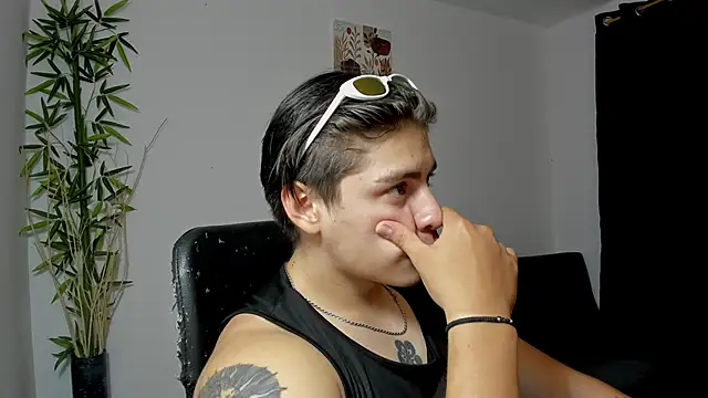 Giordano Russo online show from 11, 2, 2025