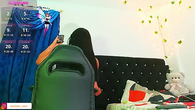 Snapshot of cute_charlotte_ chatting on 17, 10, 2025 cute charlotte  online show from 17, 10, 2025