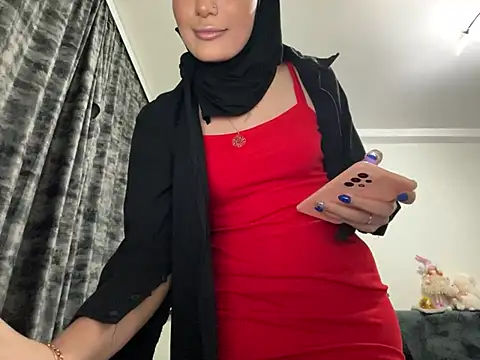 GumusGuray online show from 9, 3, 2025