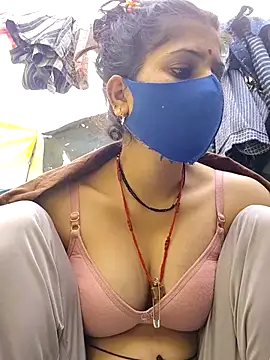 Snapshot of maahi-satva chatting on 4, 11, 2025 maahi-satva online show from 4, 11, 2025