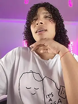 Snapshot of DannaBerry chatting on 7, 1, 2026 DannaBerry online show from 7, 1, 2026