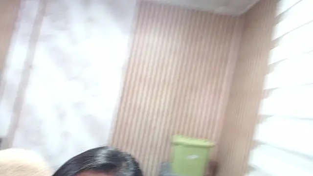 Sonialorens  online show from 9, 4, 2026