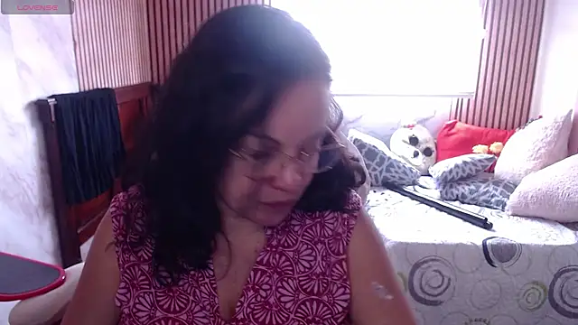 Sonialorens  online show from 22, 5, 2026