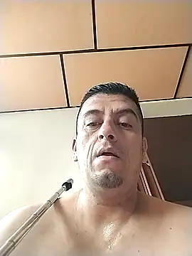 Snapshot of starplss chatting on 1, 11, 2025 starplss online show from 1, 11, 2025