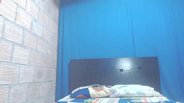 Snapshot of isabella_dirty69 chatting on 18, 2, 2025 isabella dirty69 online show from 18, 2, 2025