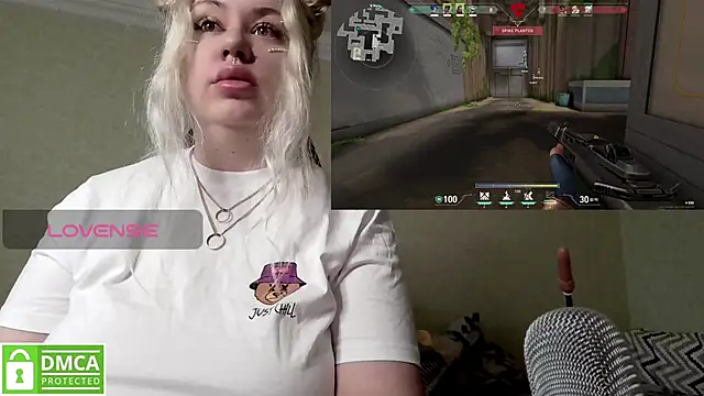 Snapshot of elven_dreams_ chatting on 5, 2, 2025 elven dreams online show from 5, 2, 2025