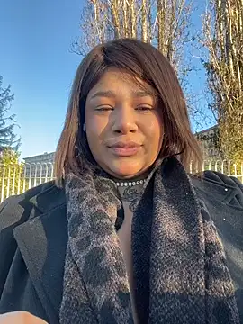 Snapshot of IamSashaLuv chatting on 22, 11, 2025 IamSashaLuv online show from 22, 11, 2025