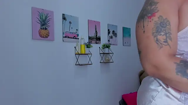 Emma lean online show from 18, 1, 2026