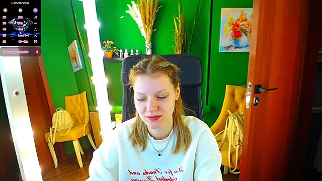 MaryHiggins online show from 5, 3, 2025