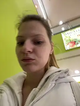 MaryHiggins online show from 5, 10, 2025