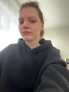 MaryHiggins online show from 8, 4, 2026