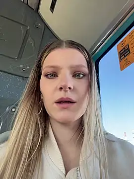 MaryHiggins online show from 11, 4, 2026