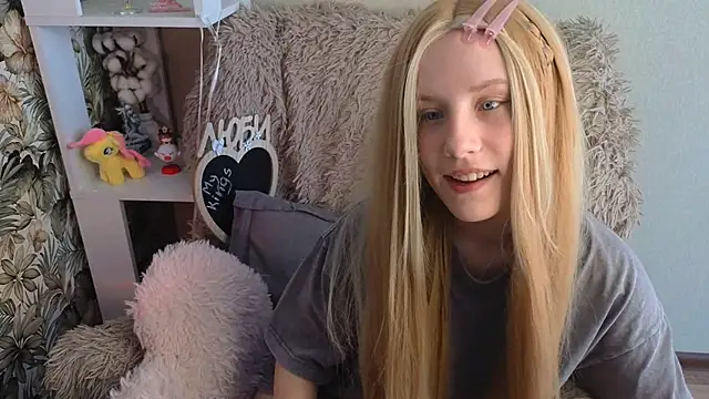 sarakaell online show from 4, 6, 2026