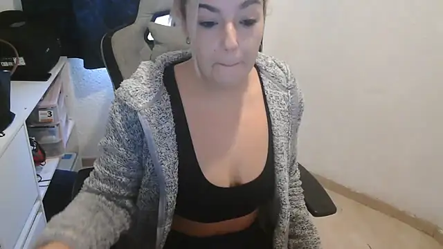 bekka   online show from 1, 12, 2025