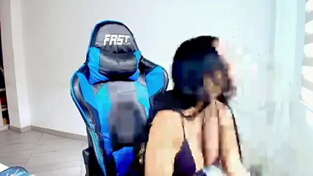 sophiax-x online show from 11, 3, 2026