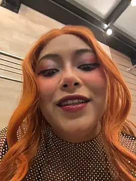 Snapshot of seraphine23 chatting on 2, 11, 2025 seraphine23 online show from 2, 11, 2025