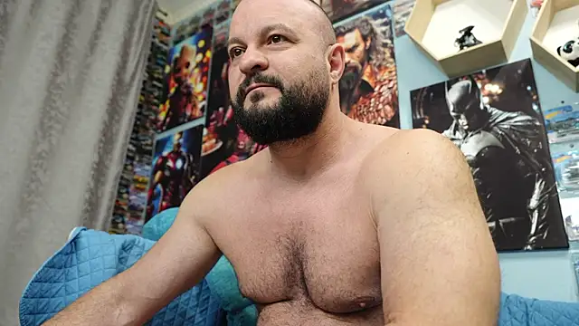 Muscle Bear online show from 17, 9, 2025