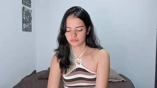 Abby Saenz01 online show from 19, 11, 2025