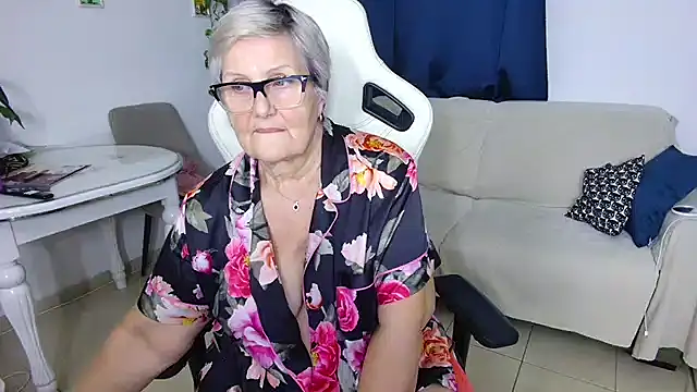 Snapshot of Selenna57 chatting on 31, 1, 2026 Selenna57 online show from 31, 1, 2026