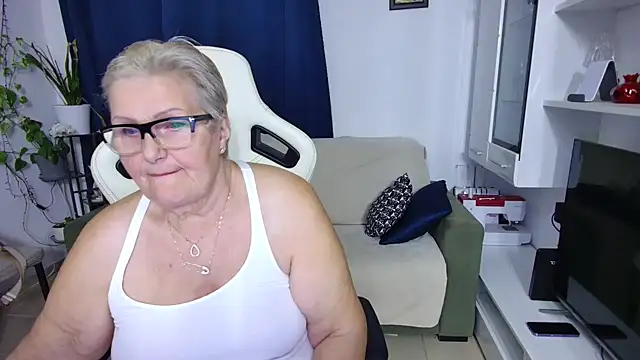 Selenna57 online show from 22, 4, 2026