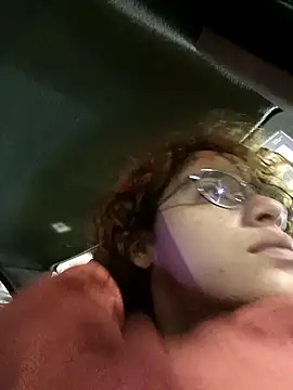 EmmaMelissa0521 online show from 1, 1, 2025