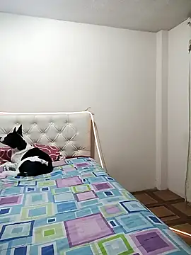 EmmaMelissa0521 online show from 19, 1, 2025