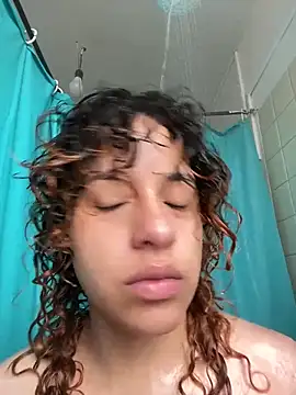 EmmaMelissa0521 online show from 17, 4, 2026