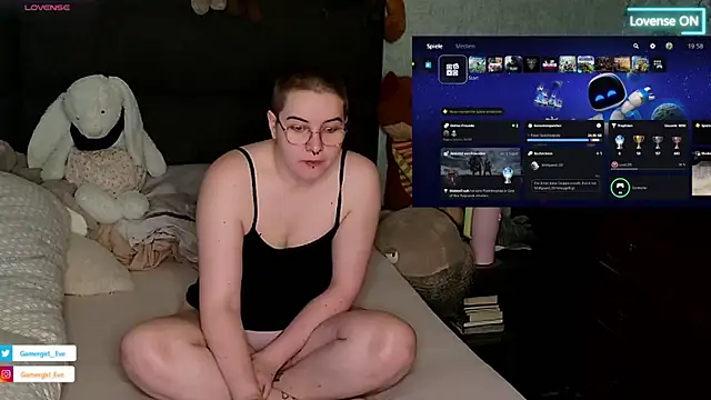 GamerGirl Eve online show from 6, 3, 2025