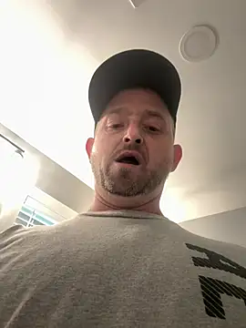 smokeymt420 online show from 8, 4, 2026