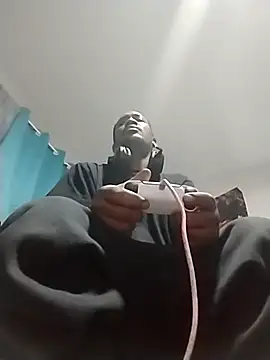 Makeyoucumallover online show from 31, 10, 2025