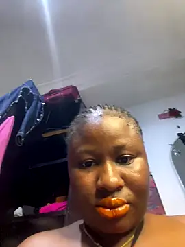 catty3232 online show from 28, 10, 2025