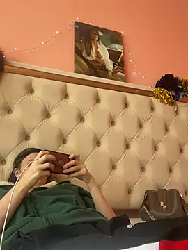 Flossy Vettie online show from 9, 2, 2026