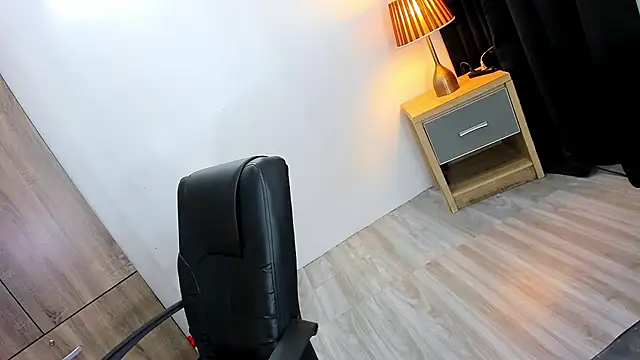 Snapshot of xxHeavenly_AngeLxx chatting on 16, 3, 2025 xxHeavenly AngeLxx online show from 16, 3, 2025