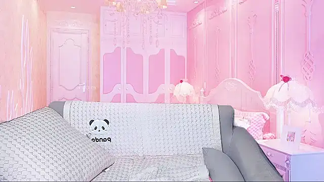 Giuliam online show from 2, 11, 2025