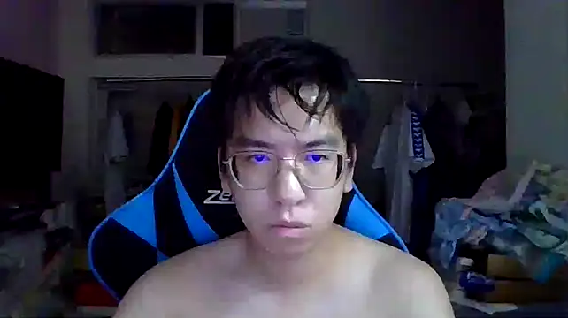 Snapshot of charlie_xdd chatting on 10, 12, 2024 charlie xdd online show from 10, 12, 2024