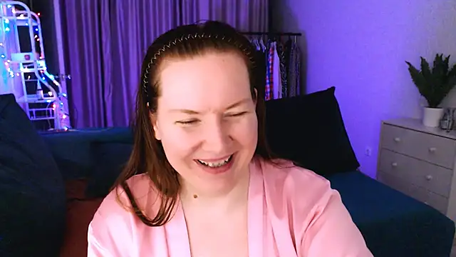 GoddessLara online show from 19, 2, 2025